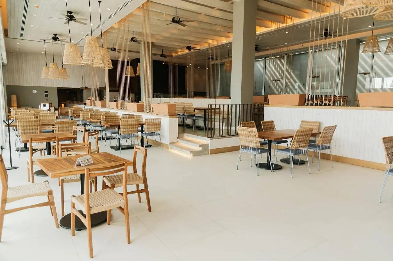 Emporio Cancun