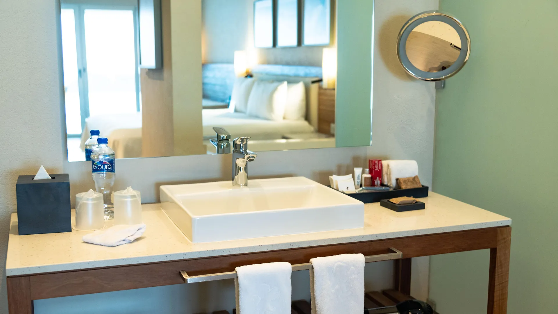 Emporio Cancun Resort