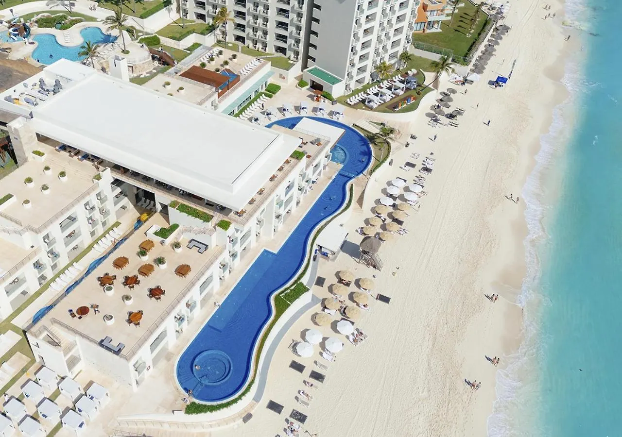 Emporio Cancun contacts