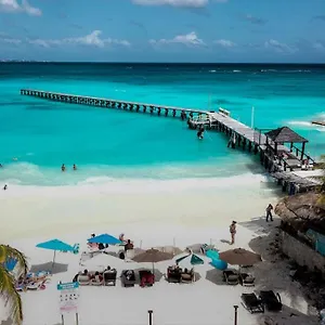 Hotel La Palma Beachfront & Club Nautico, Cancún