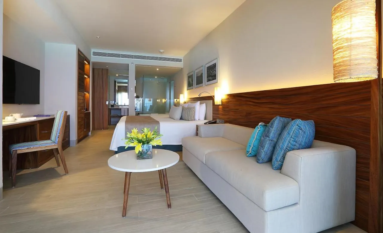 Emporio Cancún