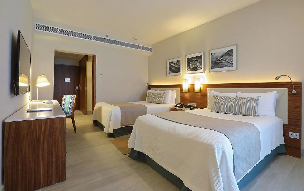Emporio Cancún Rezort