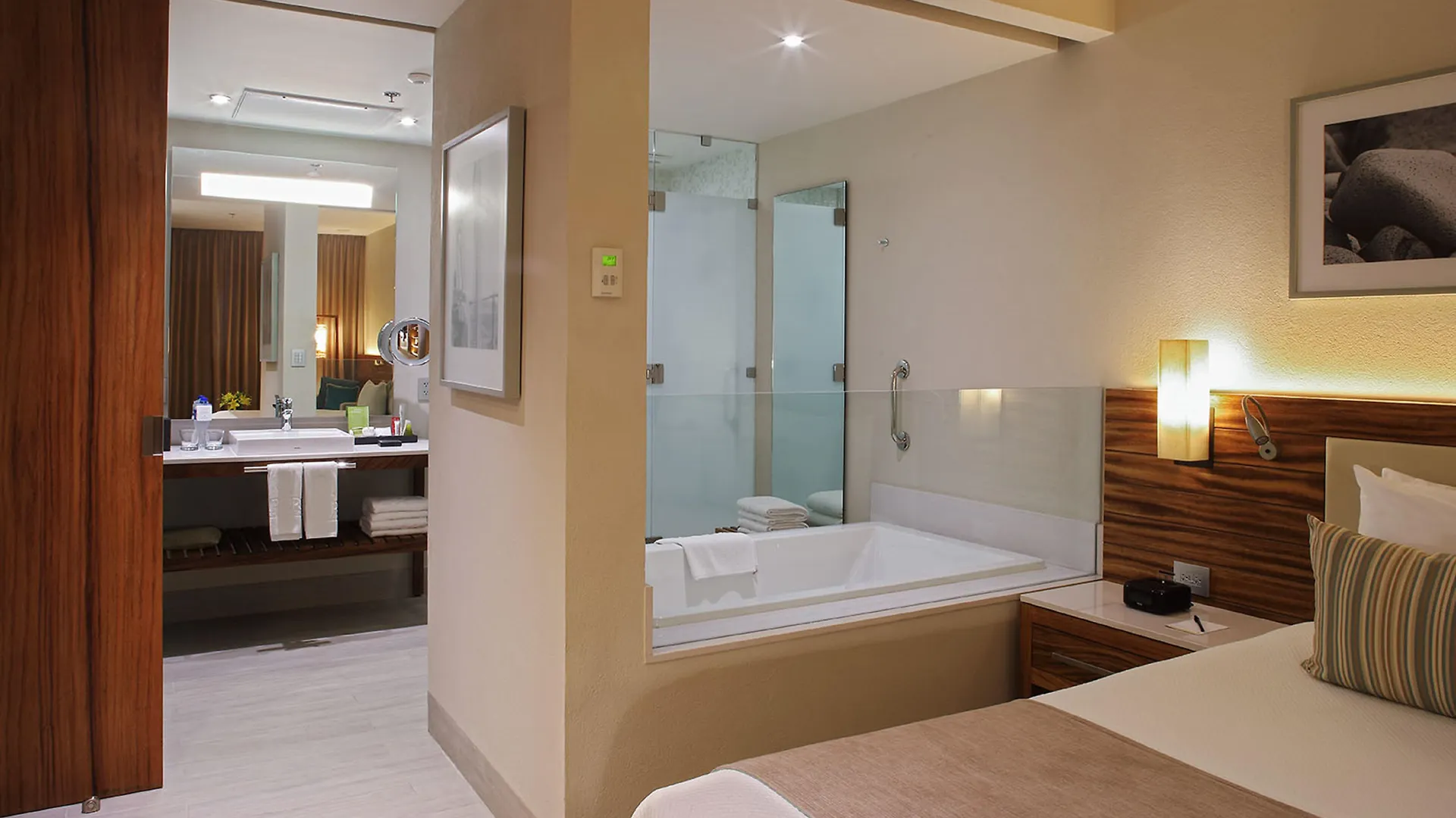 Emporio Cancún